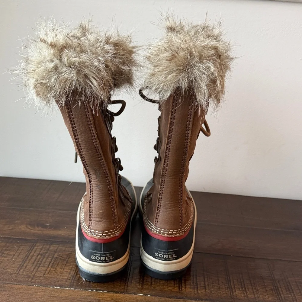 SOREL WOMEN'S JOAN OF ARCTIC tobacco Sudan brown faux fur lined size 7 EUC